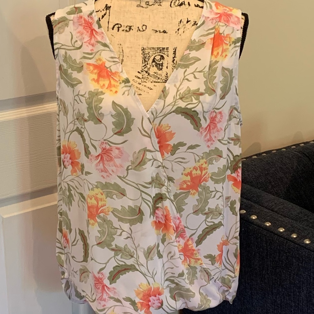 Sleeveless Blouse